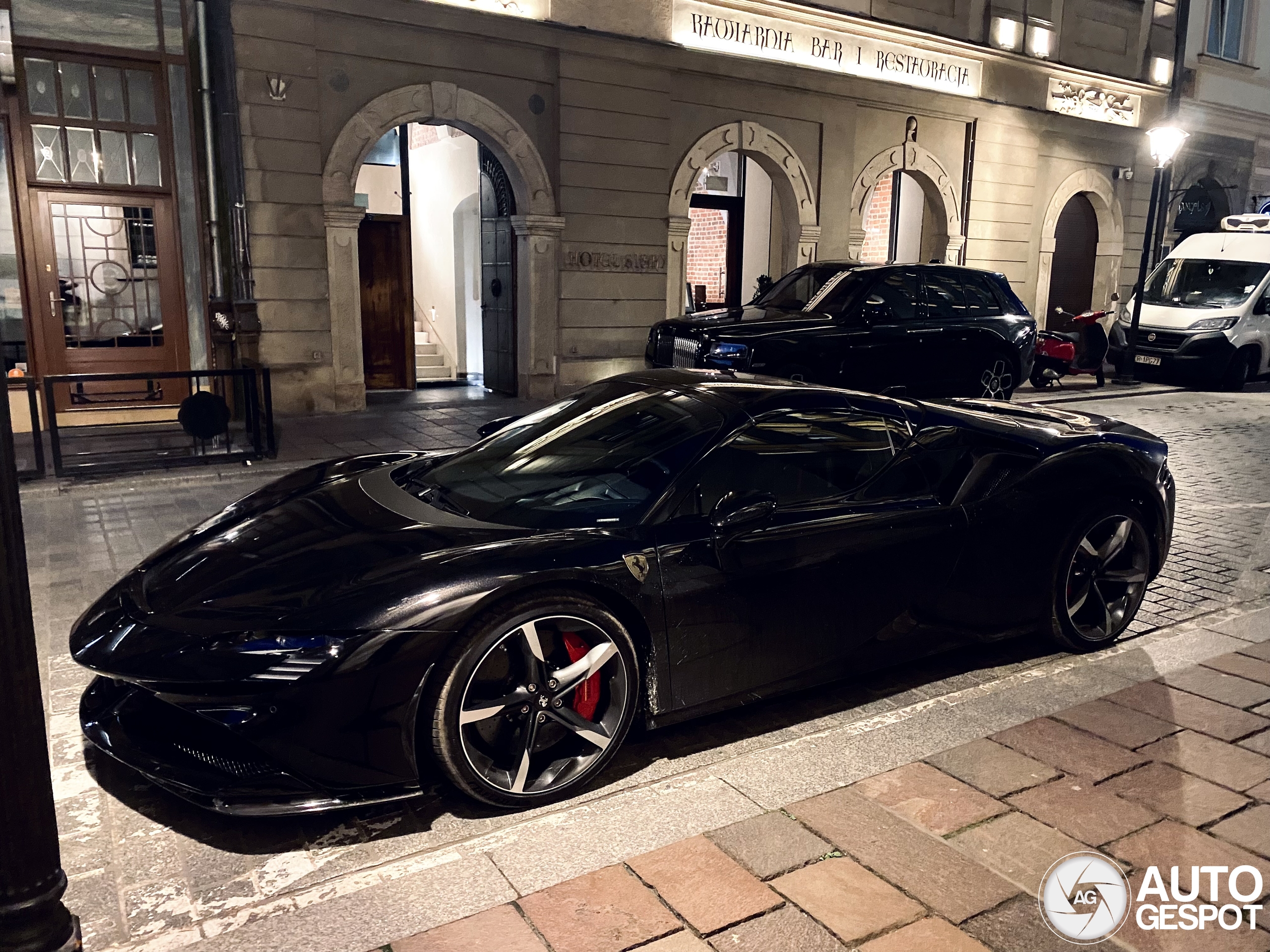Ferrari SF90 Spider