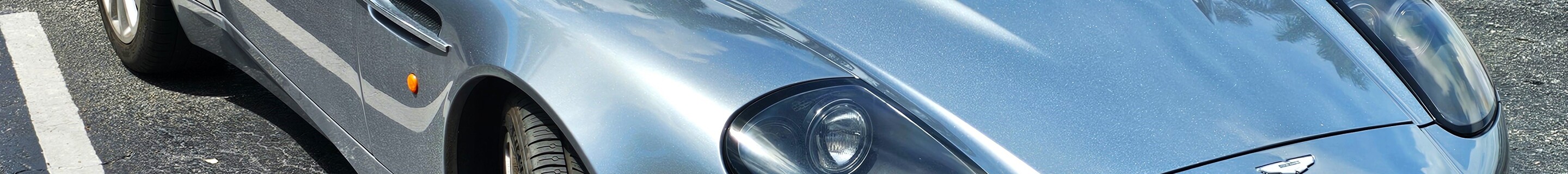 Aston Martin Vanquish