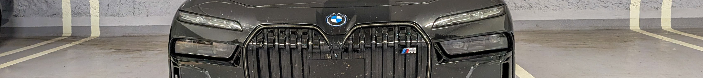 BMW M760e xDrive