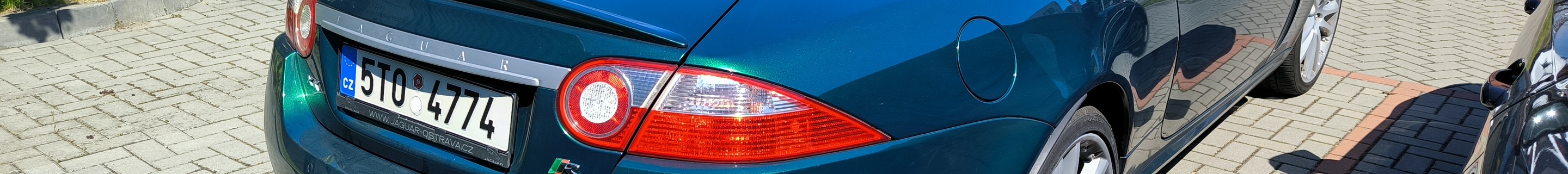 Jaguar XKR 2006