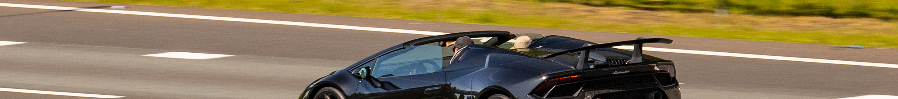 Lamborghini Huracán LP640-4 Performante Spyder