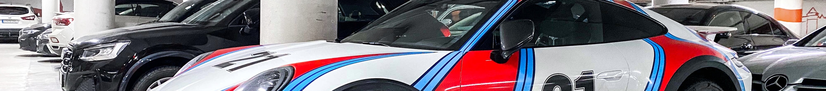 Porsche 992 Dakar