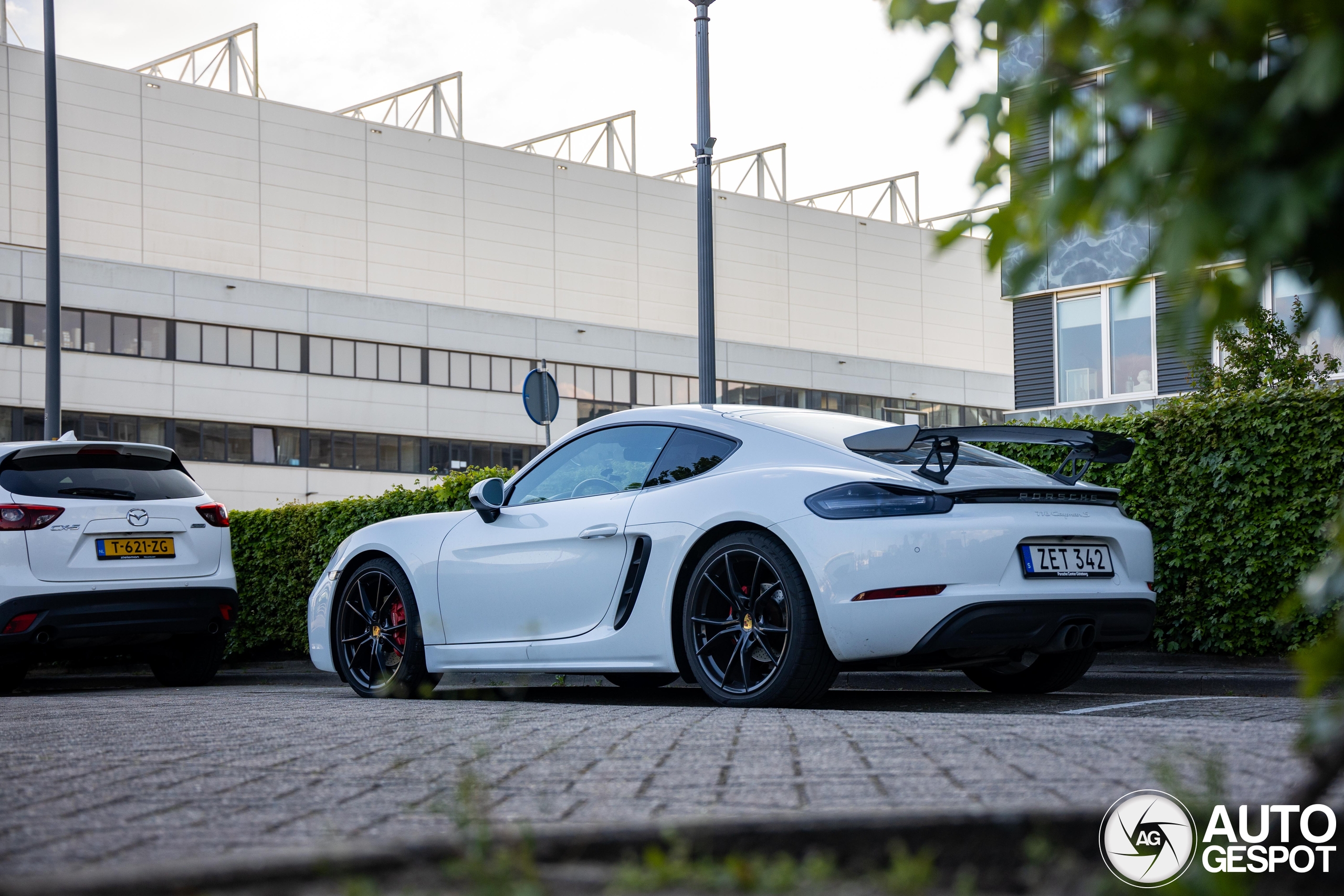 Porsche 718 Cayman S