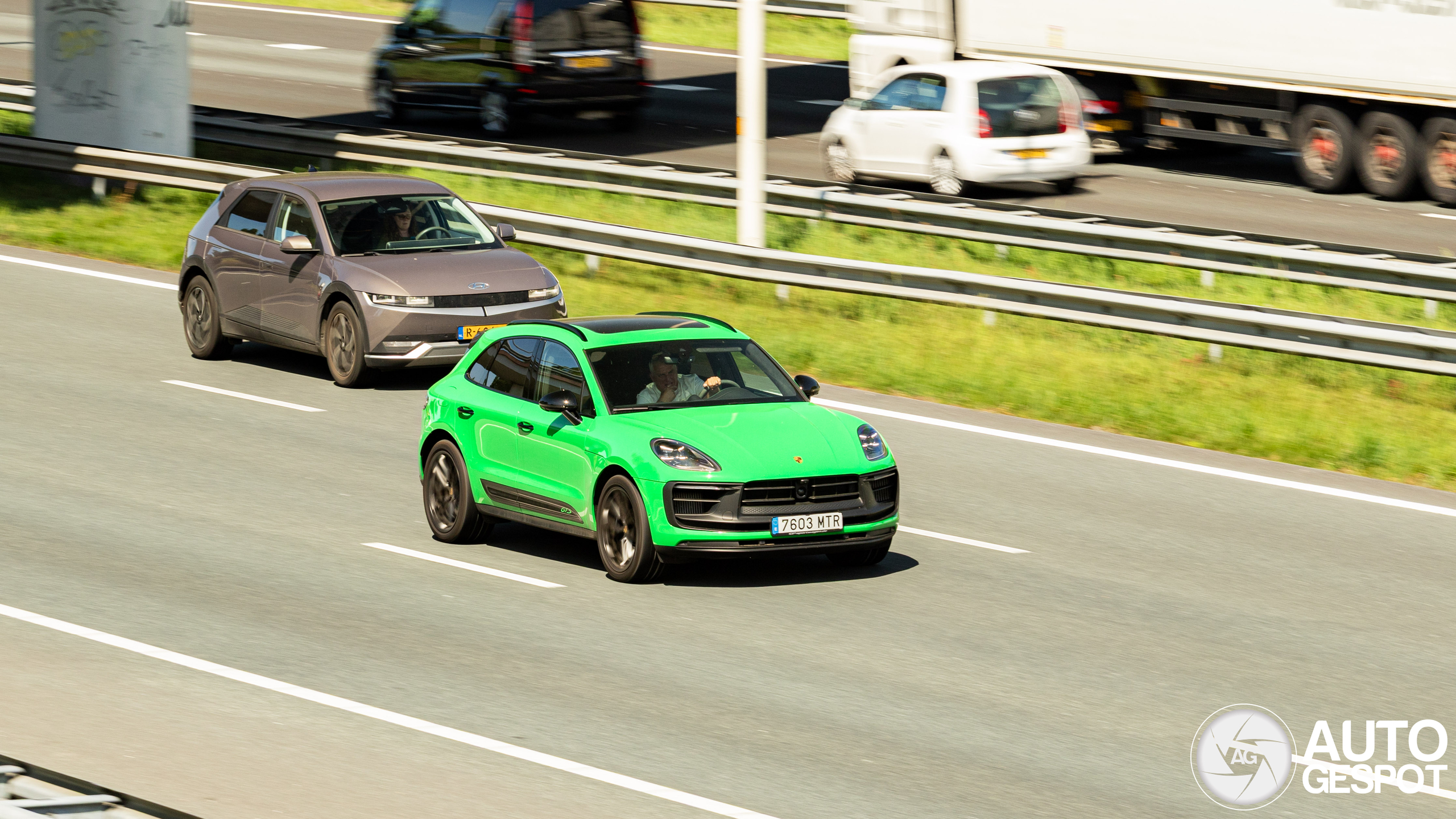 Porsche 95B Macan GTS MkIII