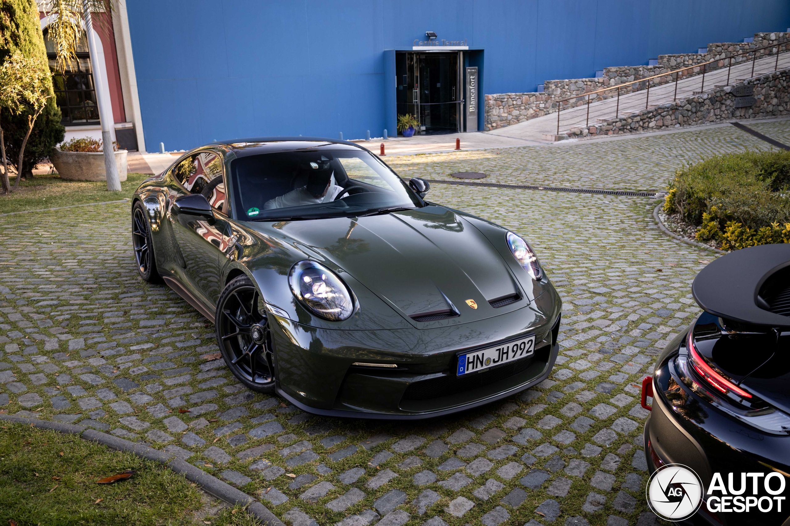 Porsche 992 GT3 Touring