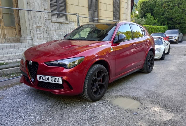 Alfa Romeo Stelvio Quadrifoglio 2023