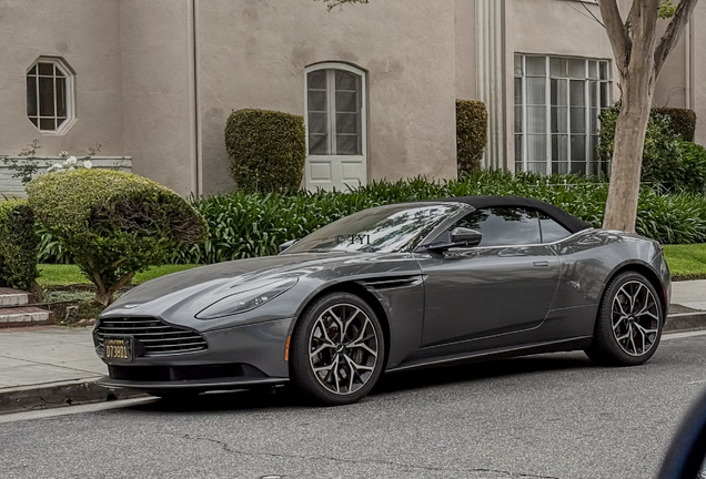 Aston Martin DB11 V8 Volante