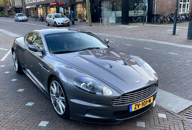 Aston Martin DBS