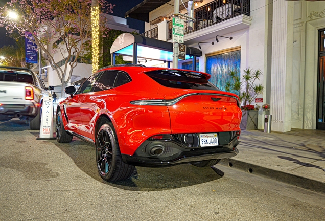 Aston Martin DBX
