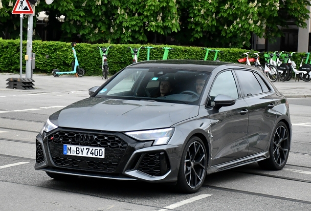 Audi RS3 Sportback 8Y