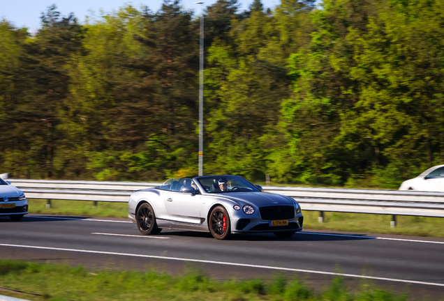 Bentley Continental GTC V8 2020