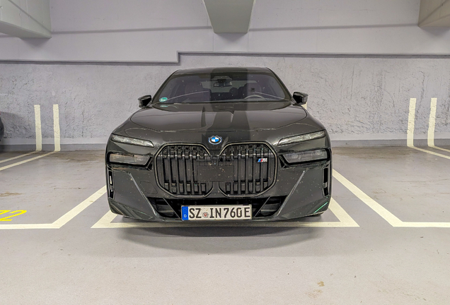 BMW M760e xDrive