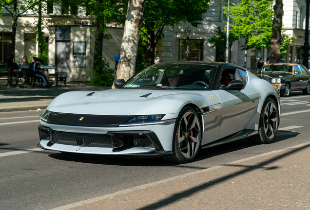 Ferrari 12Cilindri