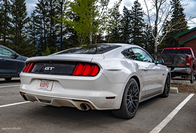 Ford Mustang GT 2015
