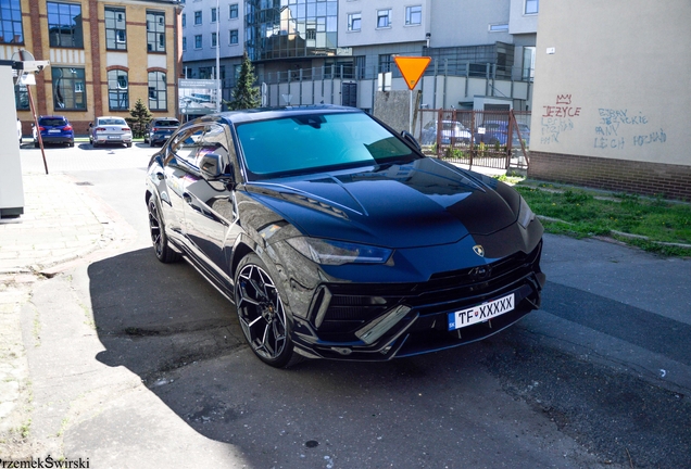 Lamborghini Urus Performante