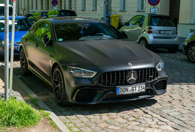 Mercedes-AMG GT 63 S X290