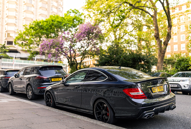 Mercedes-Benz C 63 AMG Coupé