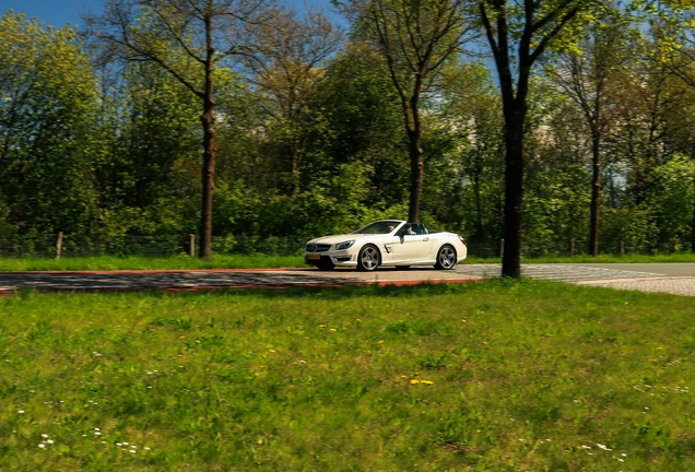 Mercedes-Benz SL 63 AMG R231