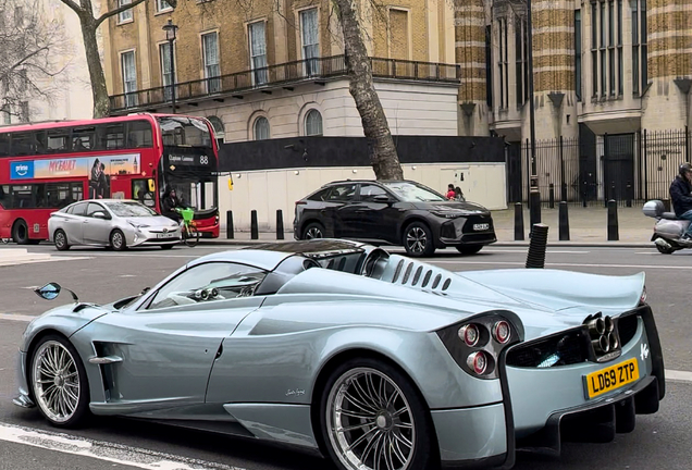Pagani Huayra Roadster