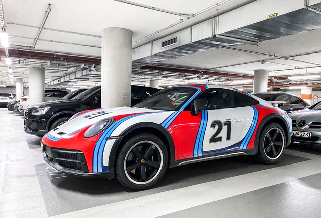 Porsche 992 Dakar