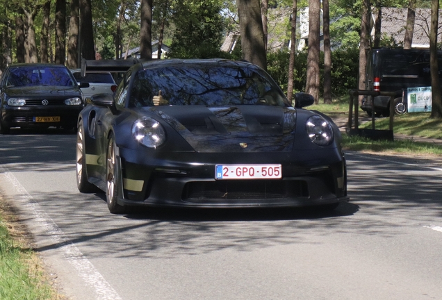 Porsche 992 GT3 RS Weissach Package
