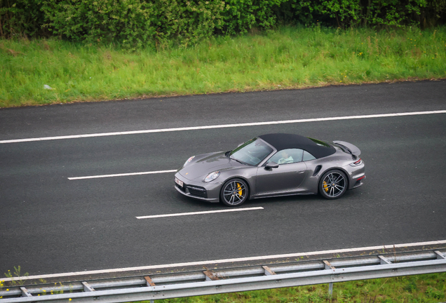 Porsche 992 Turbo S Cabriolet