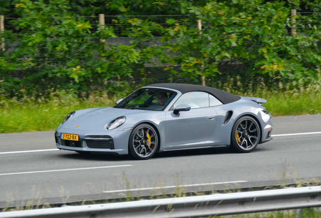 Porsche 992 Turbo S Cabriolet