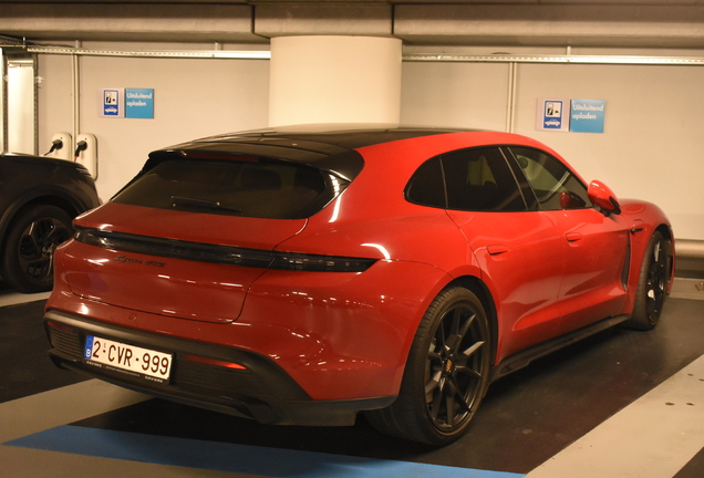 Porsche Taycan GTS Sport Turismo
