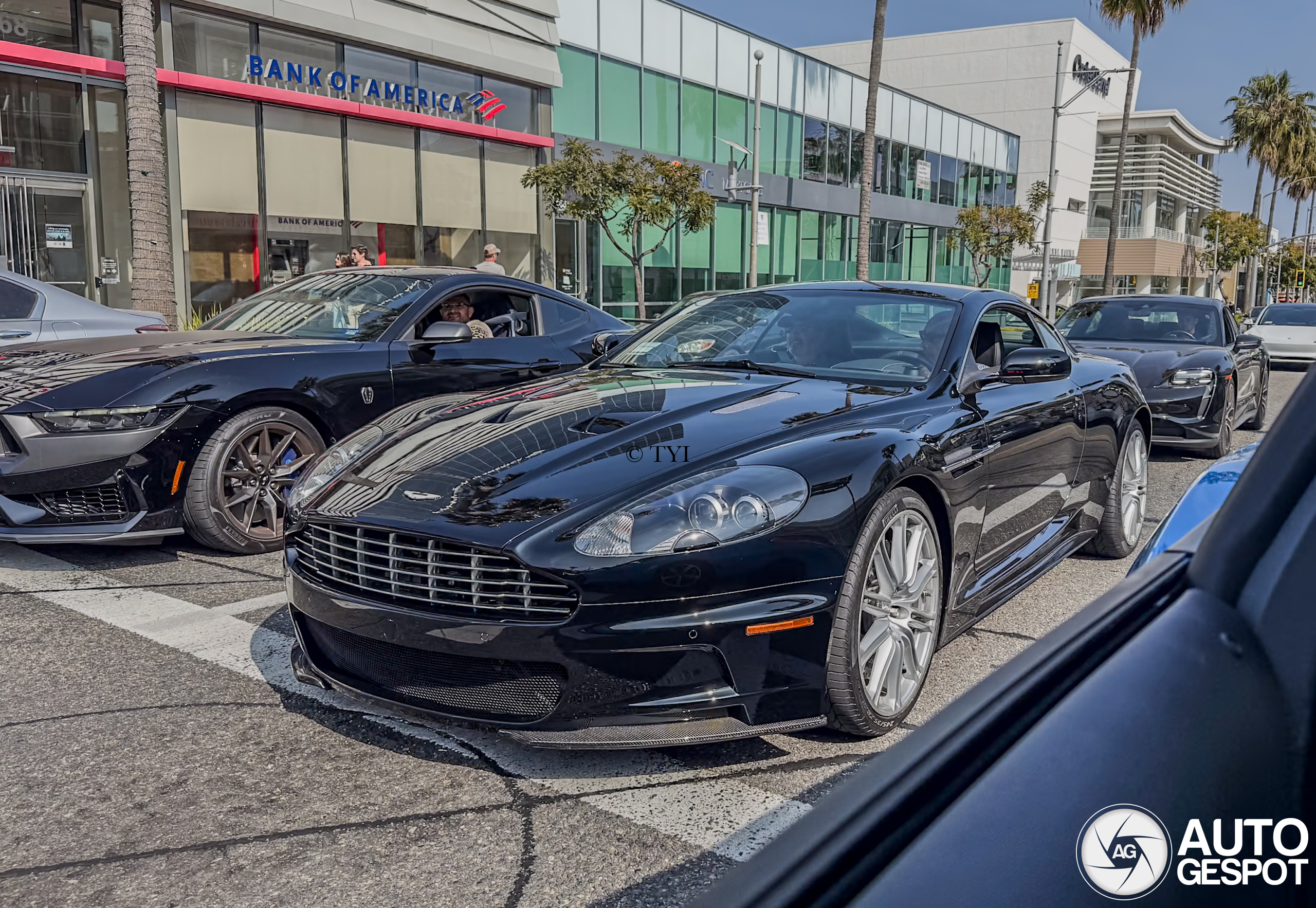 Aston Martin DBS