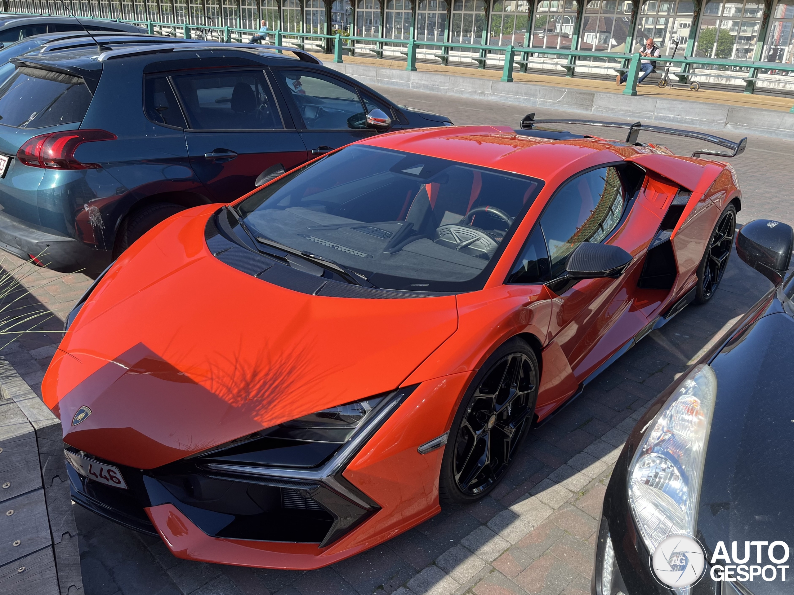 Lamborghini Revuelto