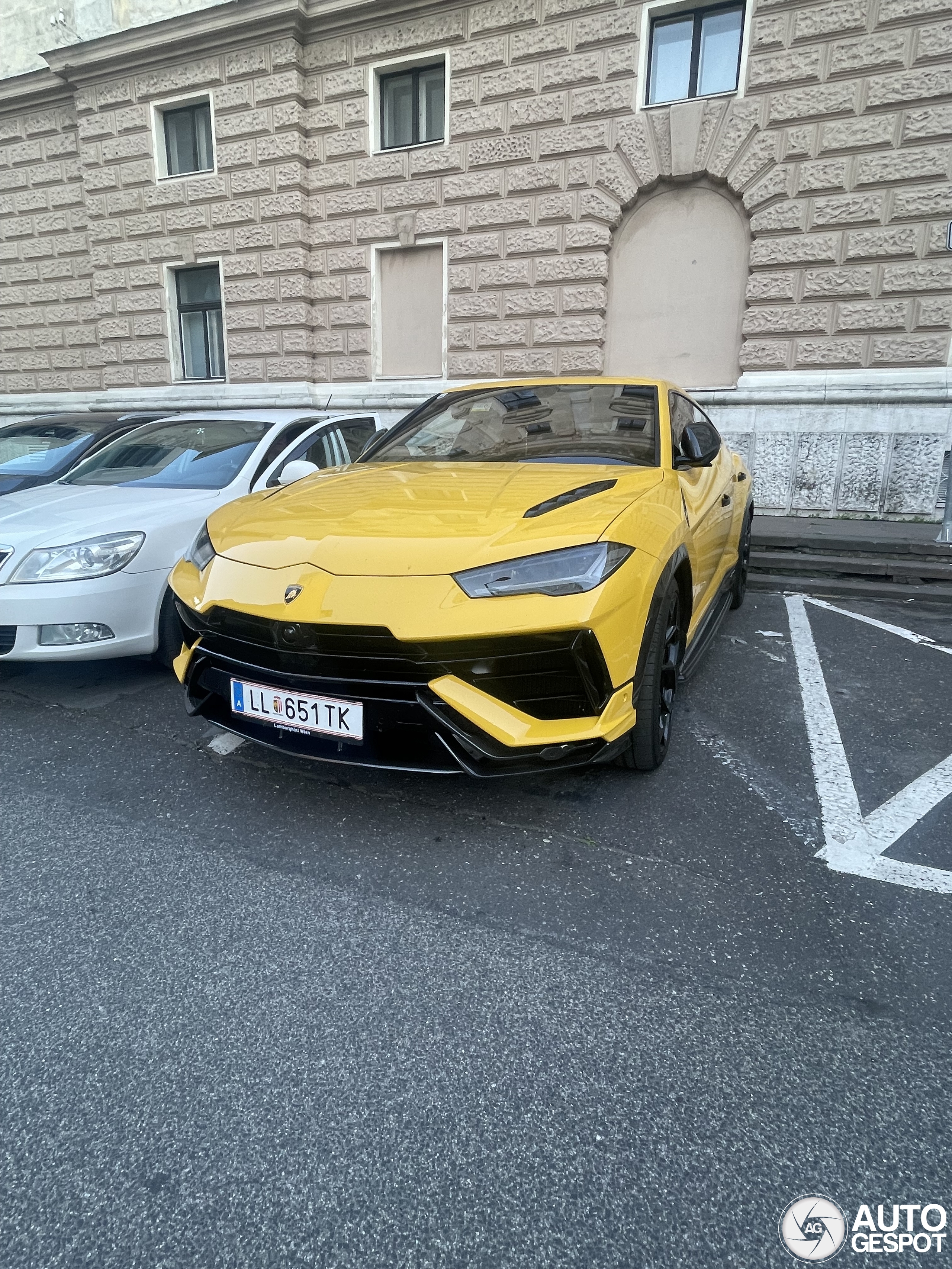 Lamborghini Urus Performante