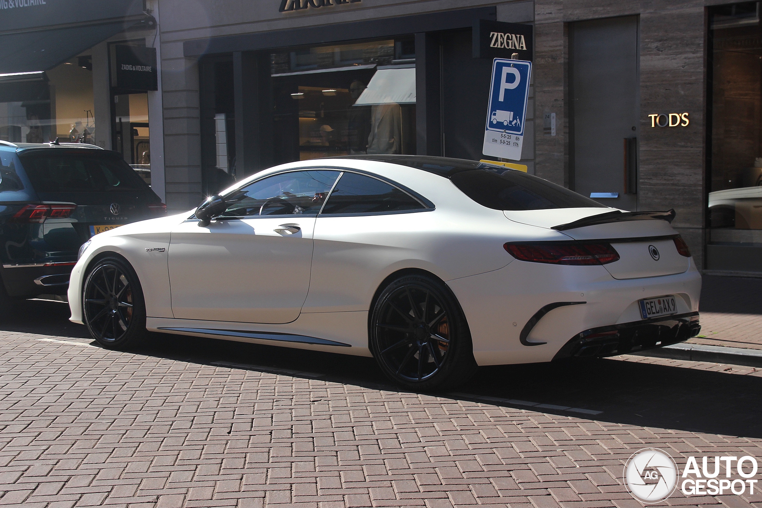 Mercedes-AMG S 63 Coupé C217