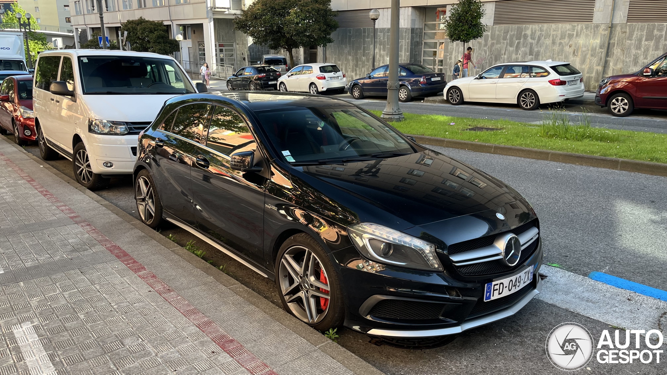 Mercedes-Benz A 45 AMG