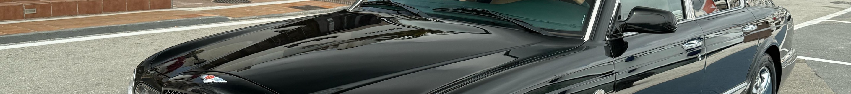 Bentley Arnage Le Mans Series