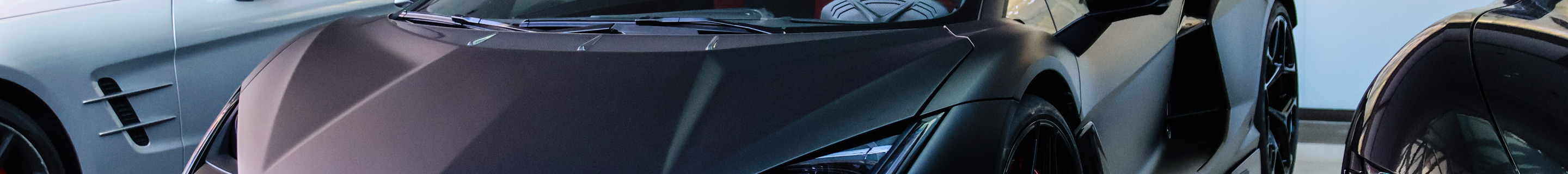 Lamborghini Revuelto