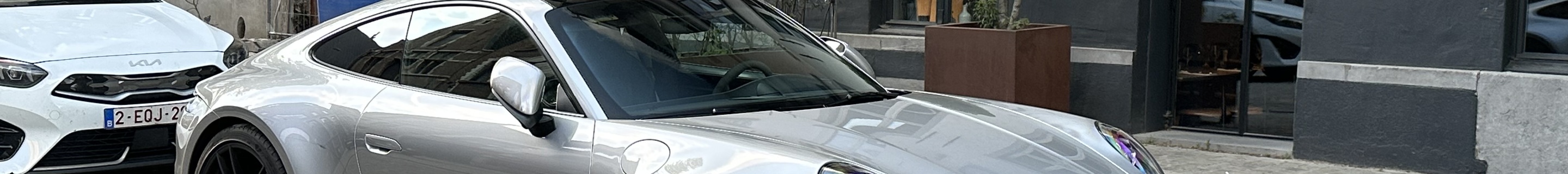 Porsche 992 Carrera 4 GTS