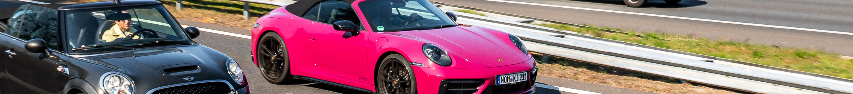 Porsche 992 Carrera 4 GTS Cabriolet