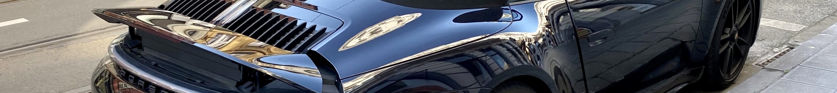 Porsche 992 Carrera 4 GTS Cabriolet