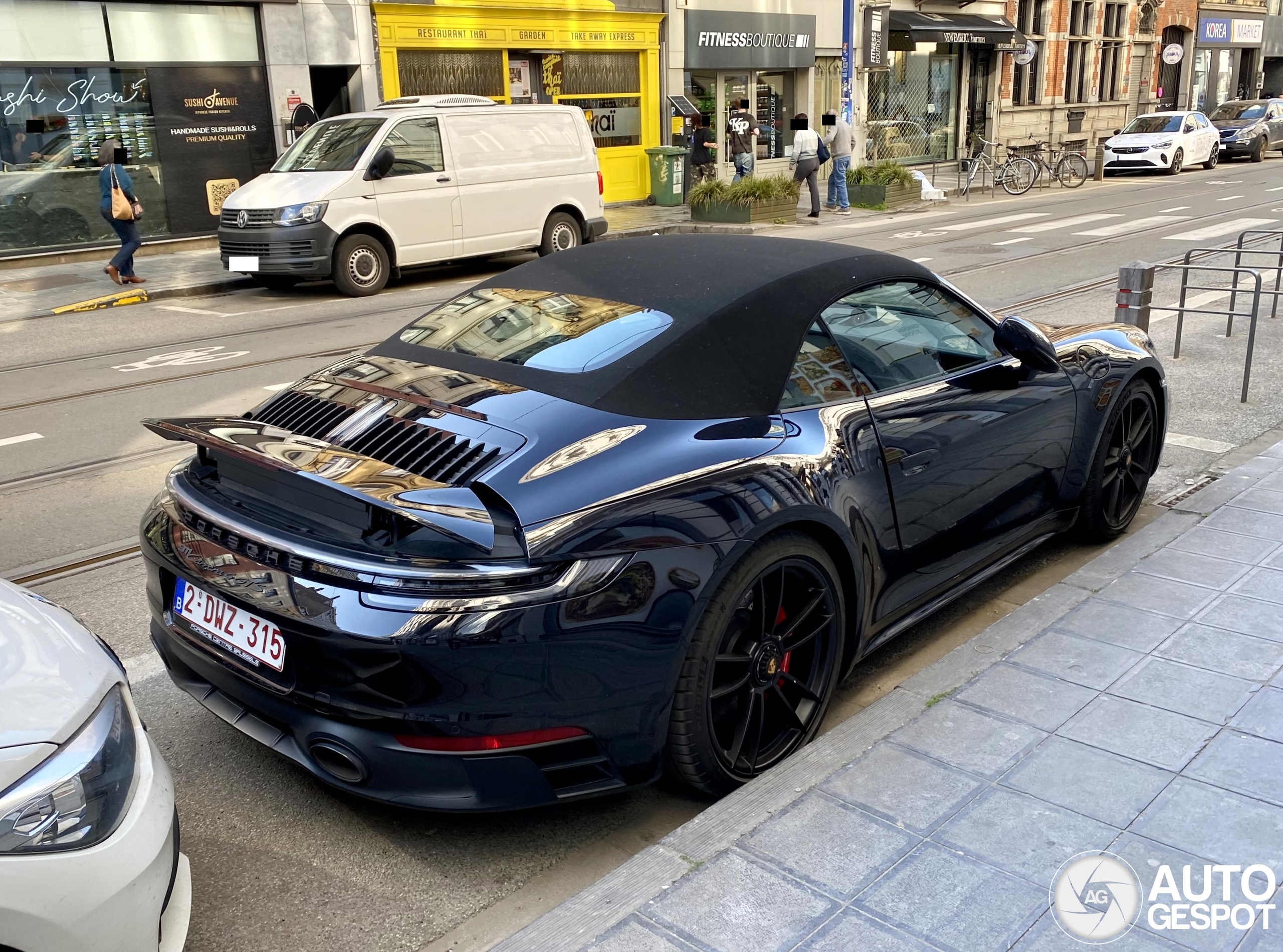 Porsche 992 Carrera 4 GTS Cabriolet