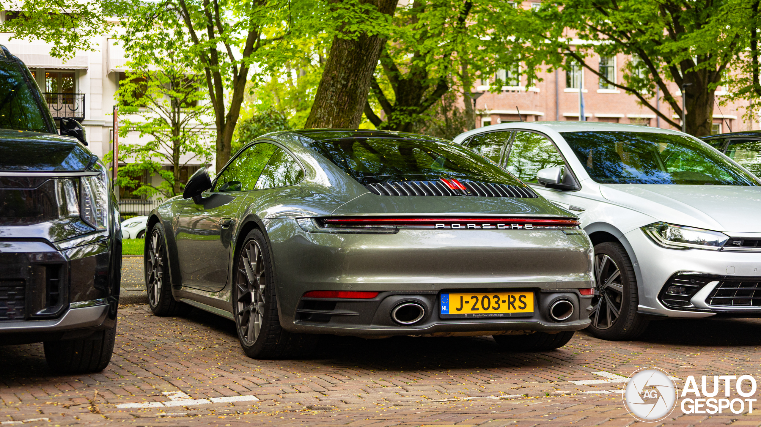 Porsche 992 Carrera 4S