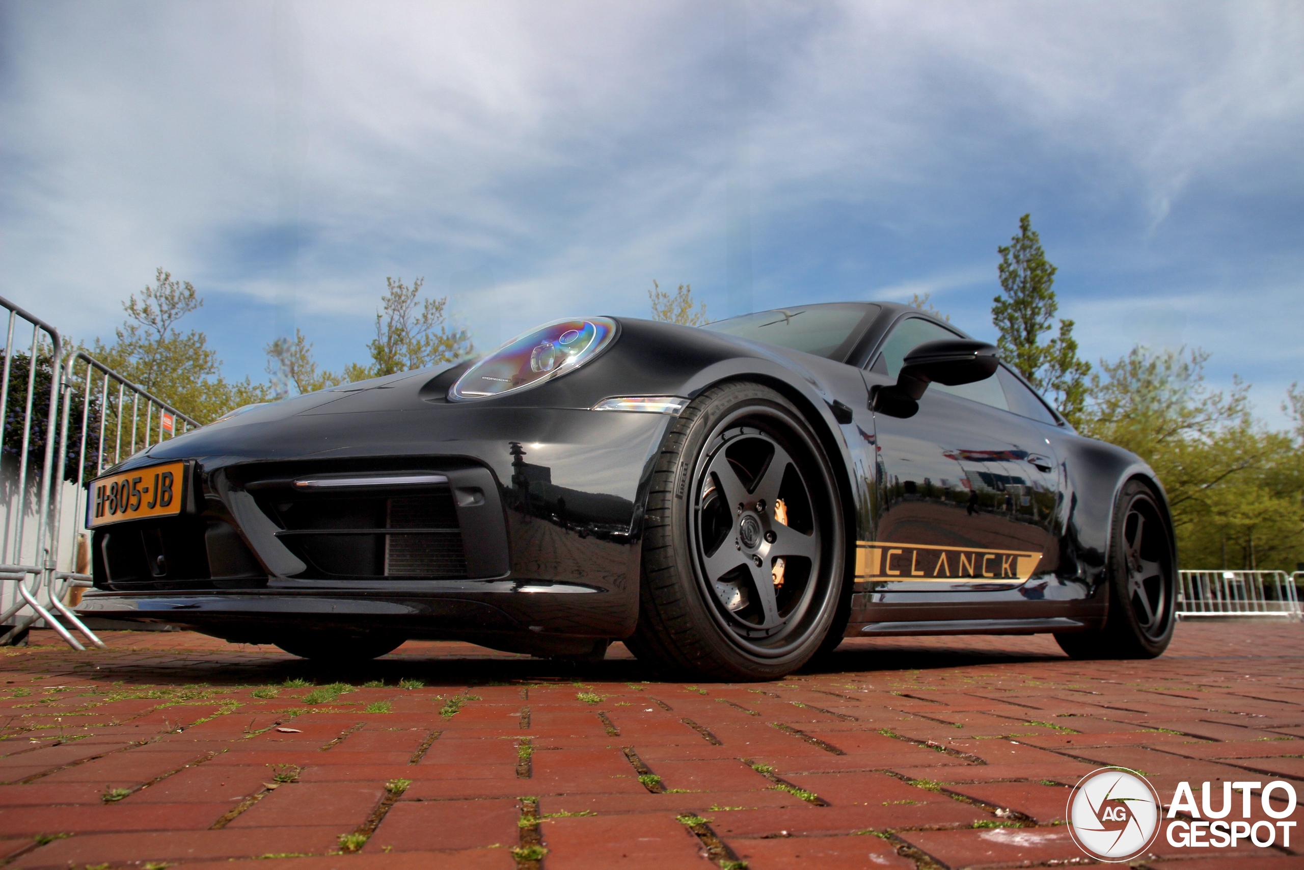 Porsche 992 Carrera 4S
