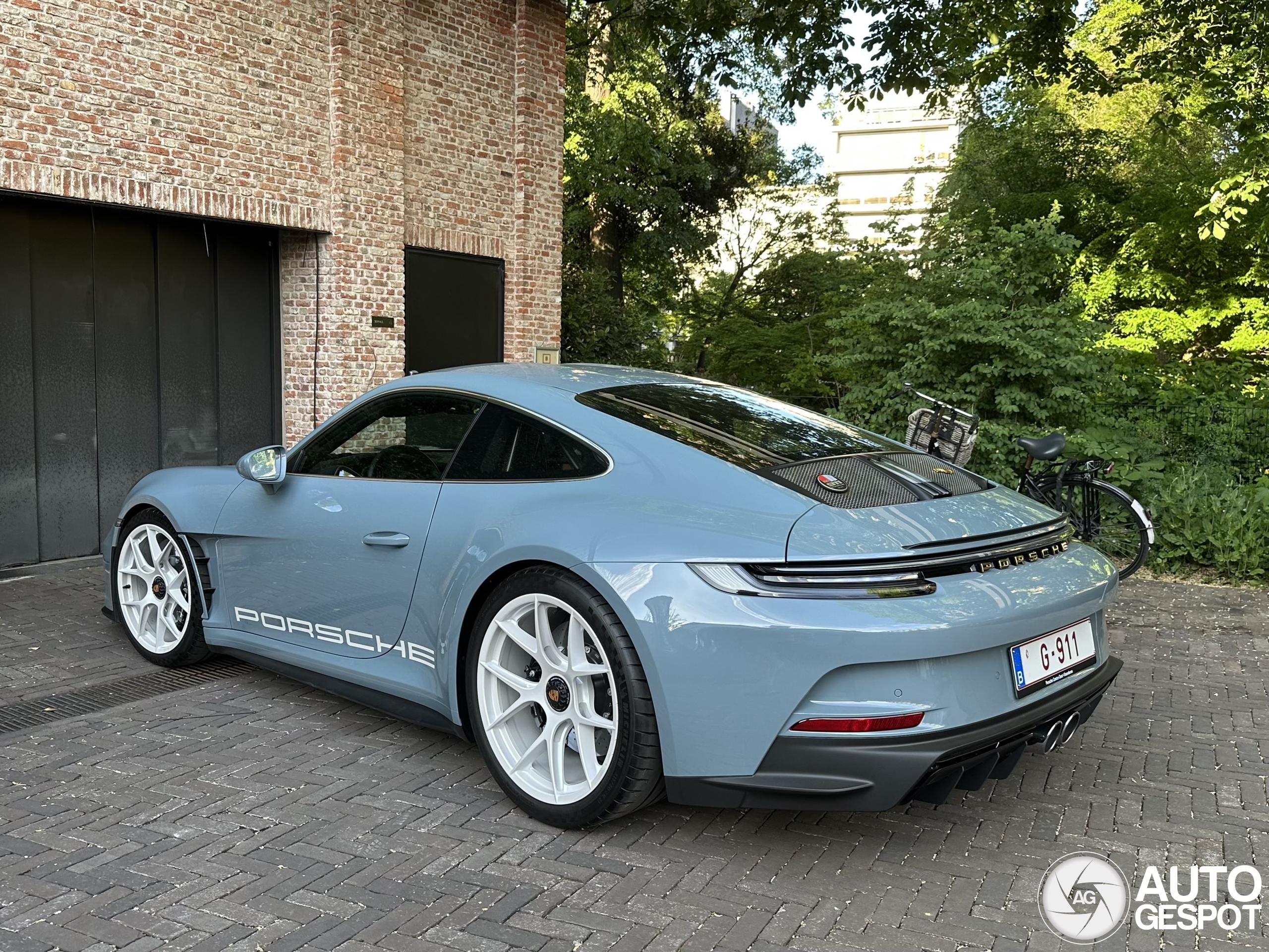 Porsche 992 S/T