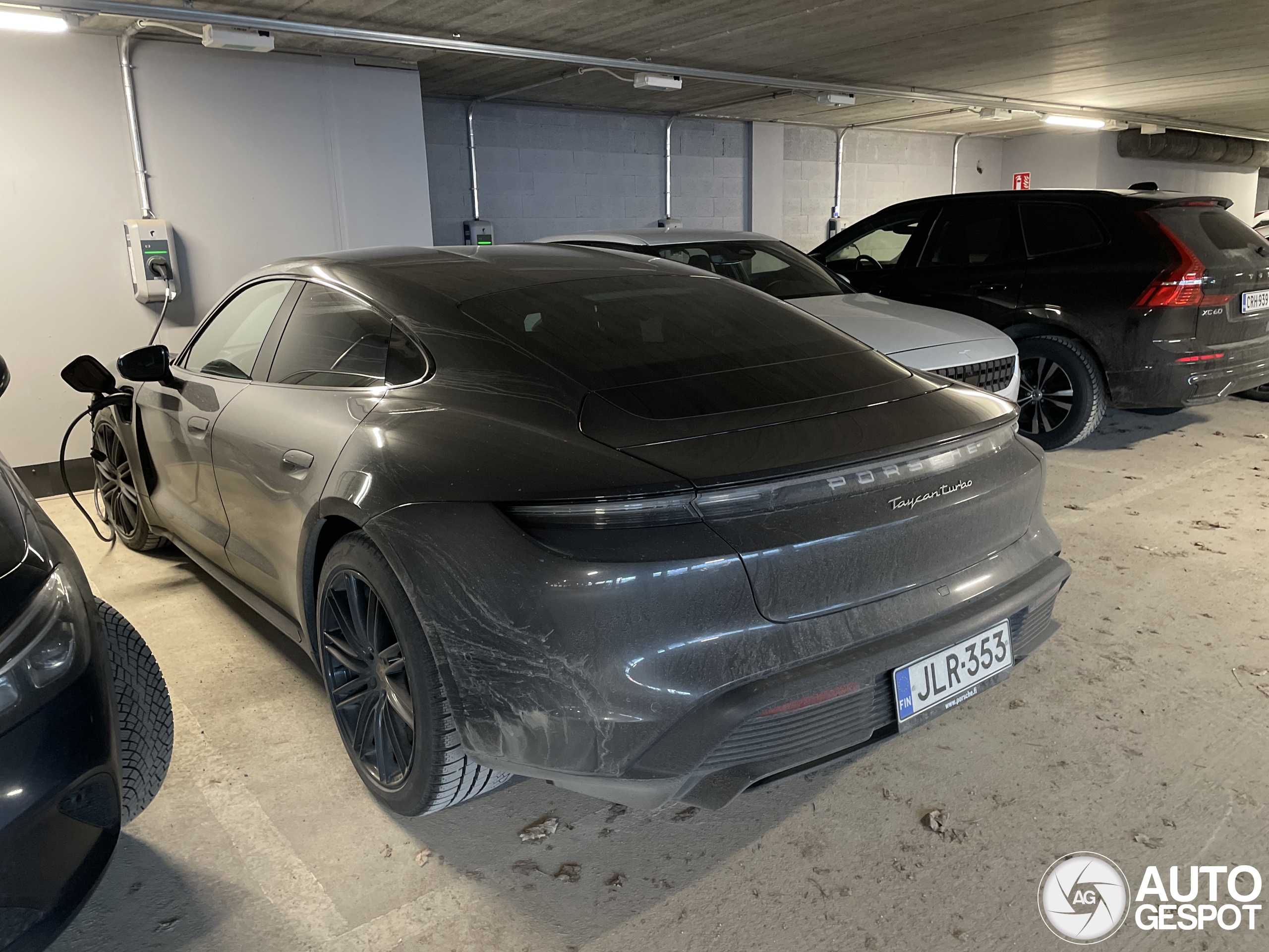 Porsche Taycan Turbo