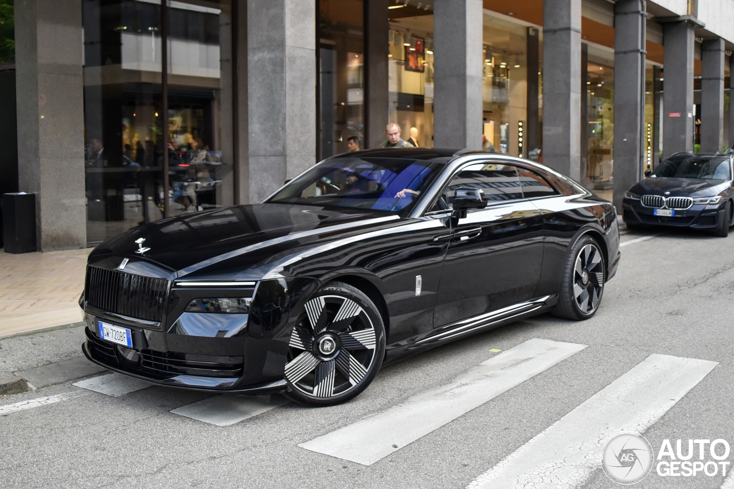 Rolls-Royce Spectre
