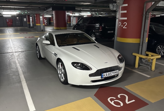Aston Martin V8 Vantage