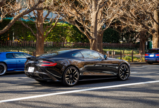 Aston Martin Vanquish 2015 Carbon Black Edition