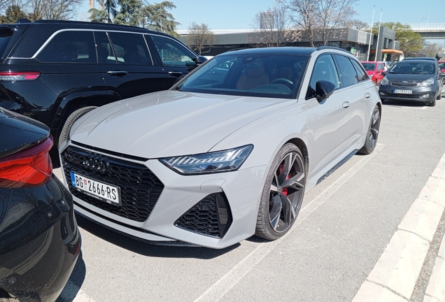 Audi RS6 Avant C8