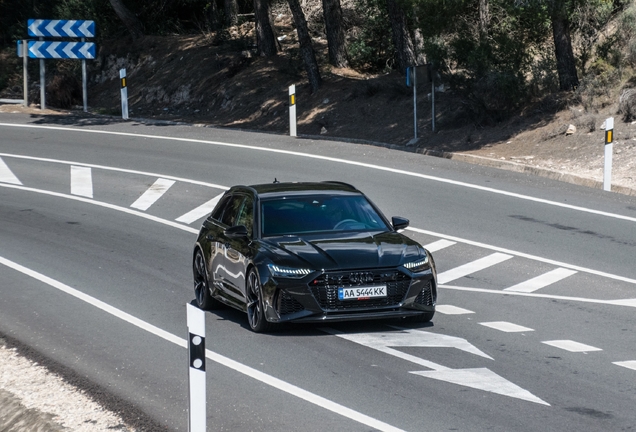 Audi RS6 Avant C8