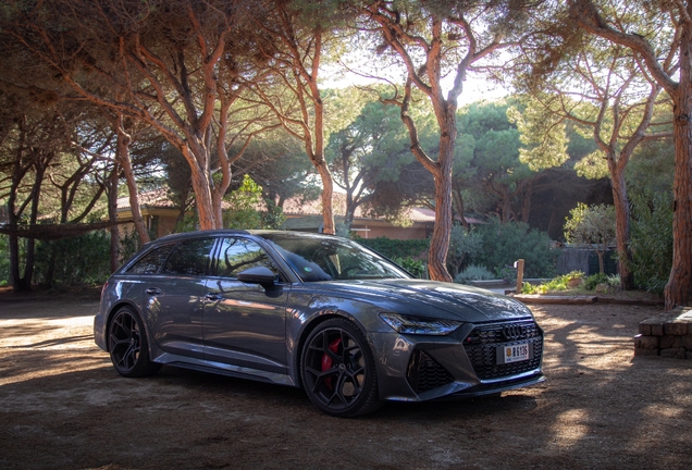 Audi RS6 Avant C8