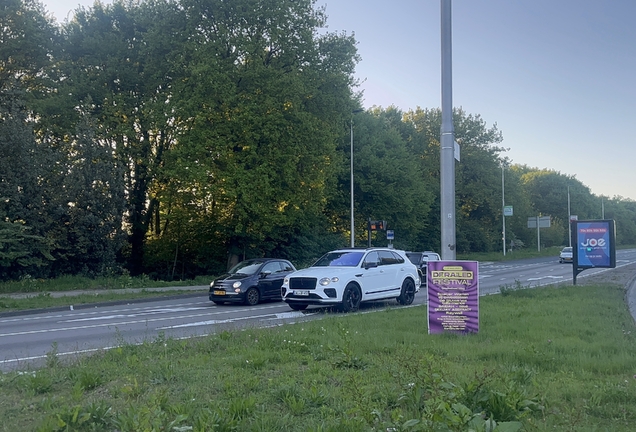 Bentley Bentayga V8 S 2022